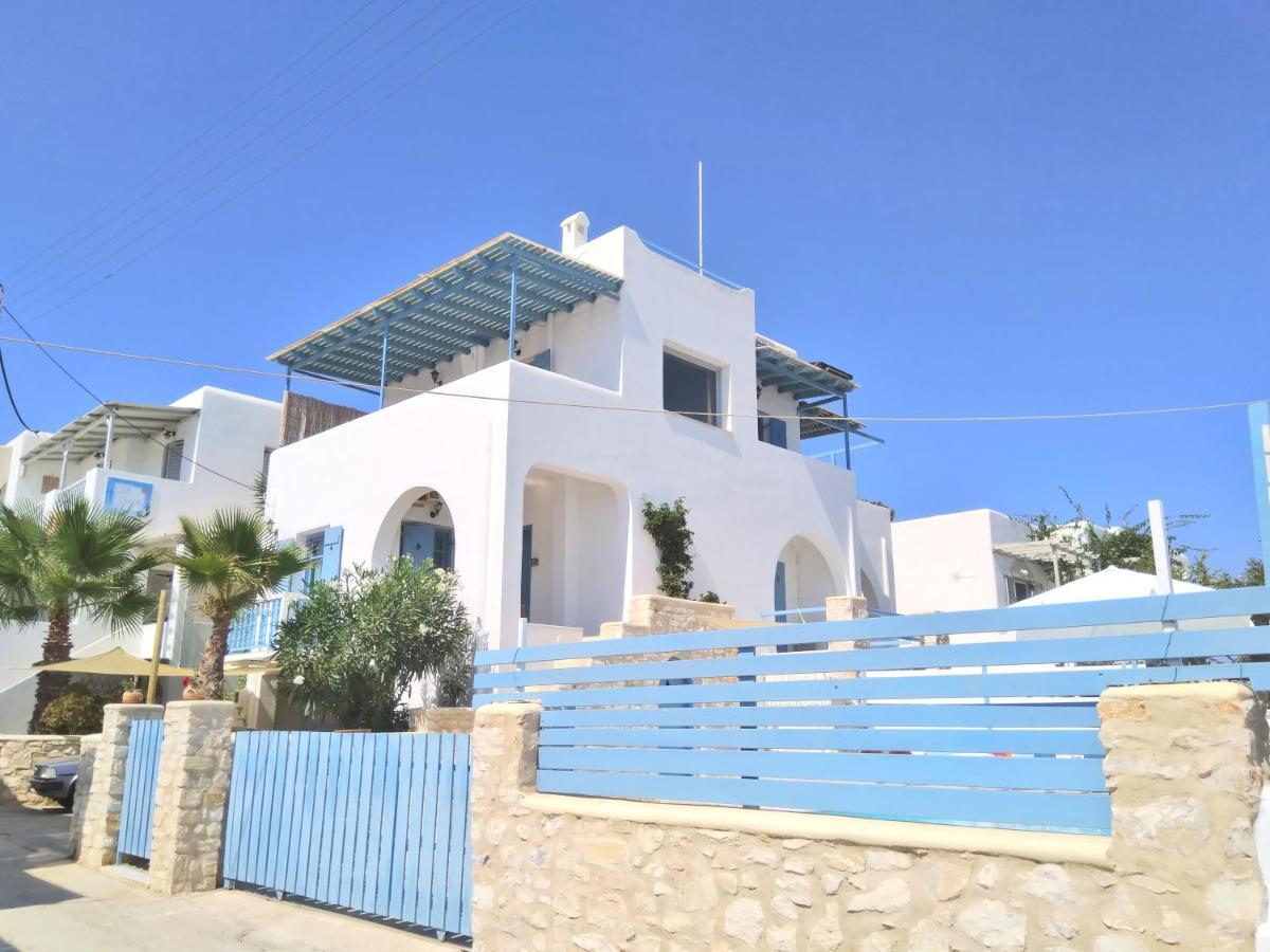 Villa Danae - Seaside Villa With Pool & Hot Tub Piso Livadi Exteriör bild