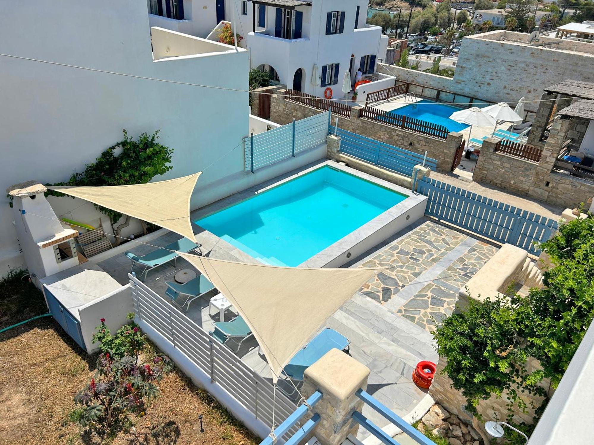Villa Danae - Seaside Villa With Pool & Hot Tub Piso Livadi Exteriör bild